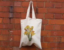 Load image into Gallery viewer, Daffodil tote bag